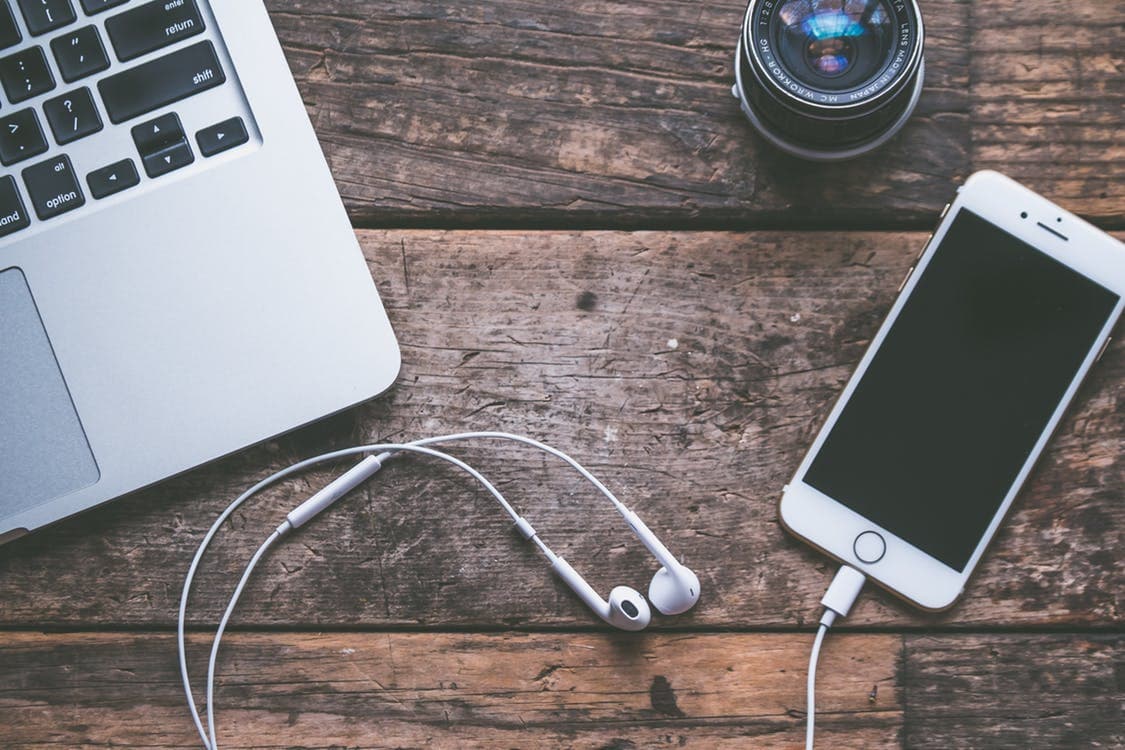 Plan Ahead: Save Big On Cell Service and Data With These Tips